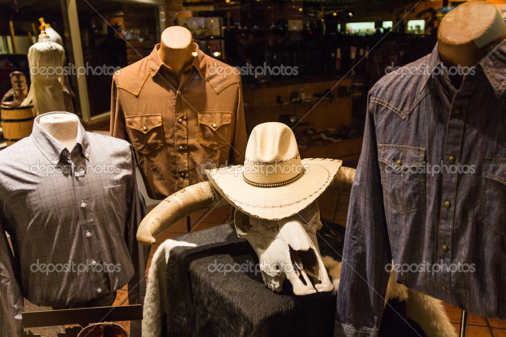 Cowboy magasin de vetements Photo de stock par razyphoto 42284549
