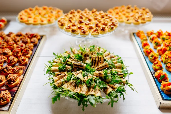 Canapes on plates — Stock Photo, Image