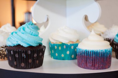 çikolata, vanilya ve carrotcake bir düğün, düğün cupcakes.