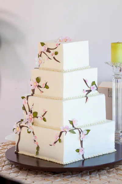 Gâteau de mariage traditionnel — Photo