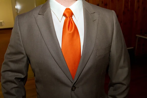 Orange Tie Groom — Stock Photo, Image