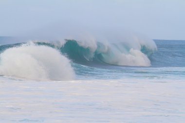 büyük dalgalar, oahu boru hattı.