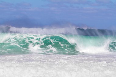 büyük dalgalar Oahu kümesi