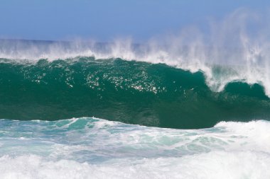 Hawaii'de dev dalga break