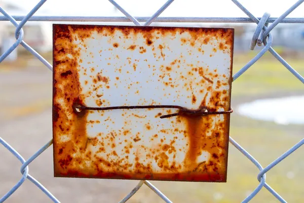 Rusted Blank Sign Tag — Stock Photo, Image