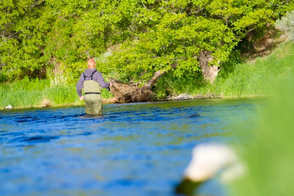 Mosca Pescador Deschutes río — Foto de Stock