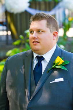 yakışıklı damat Portreler