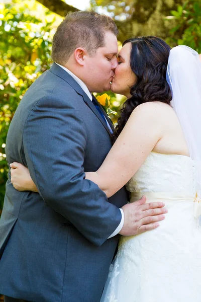 Hochzeitstag für Braut und Bräutigam — Stockfoto