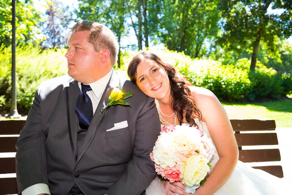 Hochzeitstag für Braut und Bräutigam — Stockfoto