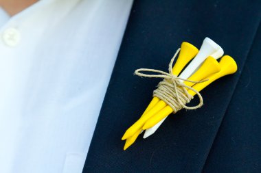 damat golf tee boutineer