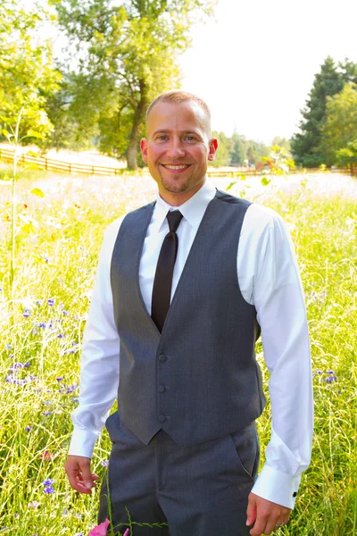 Handsome Groom Portrait on Wedding Day — Stock Photo, Image