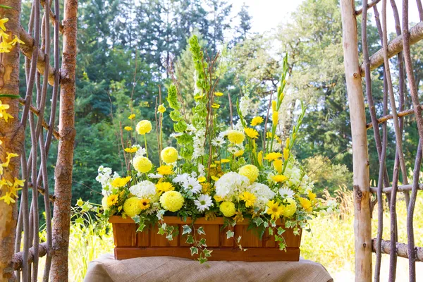 Wedding Day Floral Arrangements — Stock Photo, Image