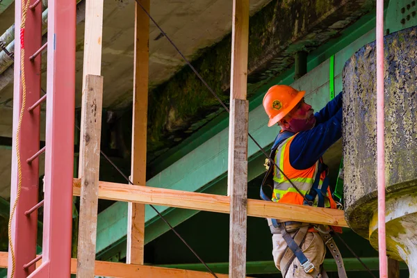 Inspección y reparaciones de puentes — Foto de Stock