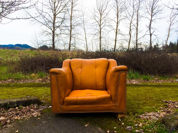 Orange Chair Urban Decay — Stock Photo, Image