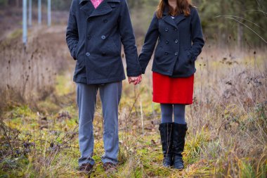 mutlu nişanlı çift portre