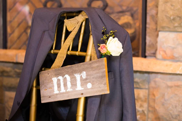 Decoração de casamento Mr e Mrs Sign — Fotografia de Stock