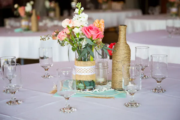 Centro de mesa de recepção de casamento Fotografia De Stock