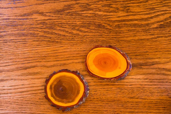 Wood Coasters on Rustic Table — Stock Photo, Image