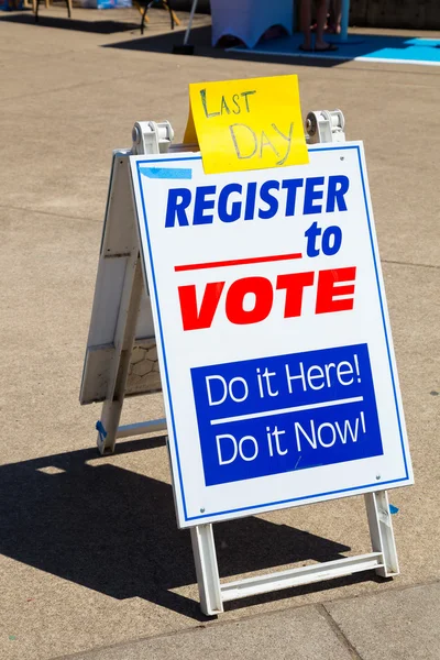 Registro de votantes en la Universidad de Oregon — Foto de Stock