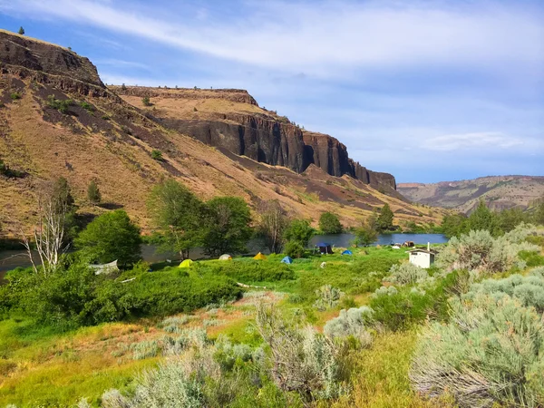 Rivier drijven Camping lagere Deschutes River Oregon — Stockfoto