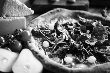 Lezzetli taze İtalyan pizzası. Yakın plan.