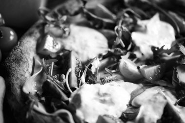 Lezzetli taze İtalyan pizzası. Yakın plan.