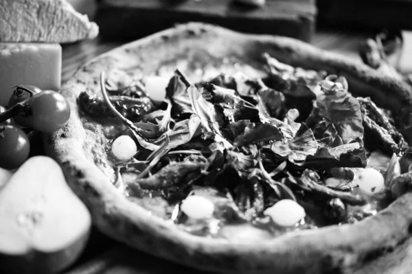 Lezzetli Taze Talyan Pizzası Yakın Plan — Stok fotoğraf