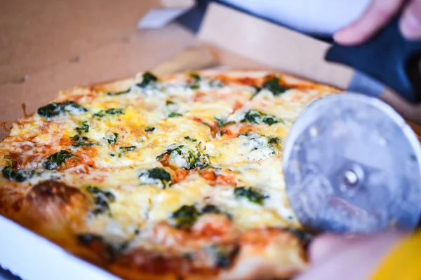 Delicious Italian Home Made Pizza Stok Gambar Bebas Royalti