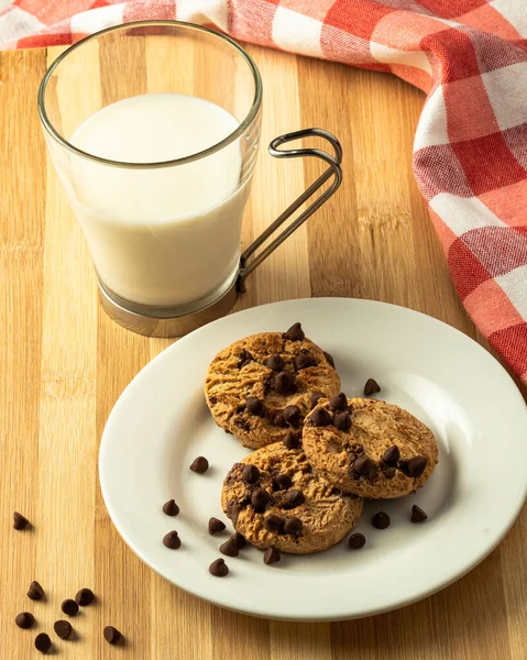 Chocolate Chip Cookies Milk — Stock Photo, Image