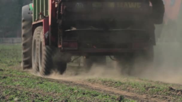 堆肥散布のクローズ アップ — ストック動画