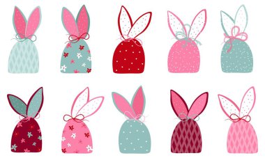 Beyaz arka planda farklı desenlere sahip el yapımı paskalya çantaları. Renkli düz vektör illüstrasyonu.