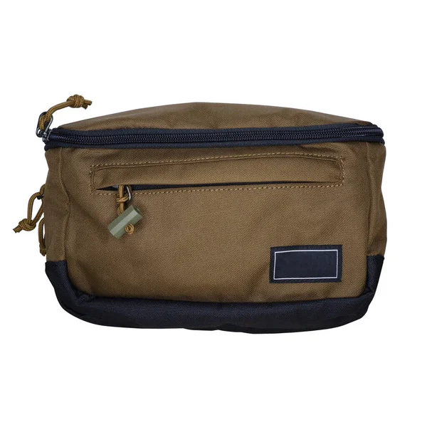 Kahverengi renkli şık kumaş çanta izole edilmiş. Basit çanta