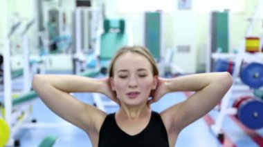 günlük rutin, genç kadın, yakın çekim dışarı jimnastik salonu iş