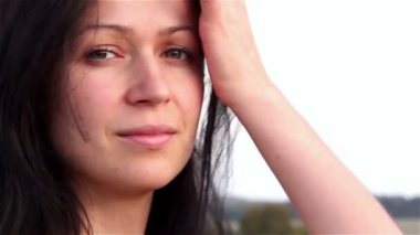 düşünceli kız, hüzünlü kız