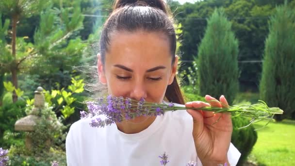 Portrait Beautiful Girl Bouquet Lavender Her Hands Young Happy Woman — Vídeos de Stock