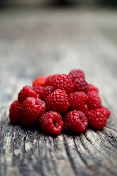 Fresh Organic Red Raspberries Composition Non Gmo Red Raspberries Table — Stock Photo, Image