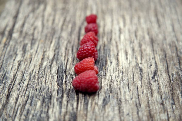 Fresh Organic Red Raspberries Composition Non Gmo Red Raspberries Table — Stock Photo, Image