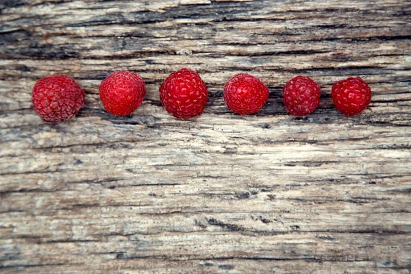 Fresh Organic Red Raspberries Composition Non Gmo Red Raspberries Table — Stock Photo, Image