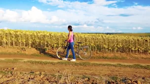 Young Happy Woman Bike Field Girl Takes Bike Ride Nature — Vídeo de Stock