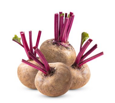 Beyaz arkaplanda yaprakları izole pancar kökü