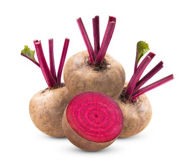 Beyaz arkaplanda yaprakları izole pancar kökü