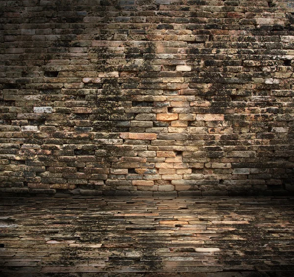 Oude kamer met stenen muur — Stockfoto