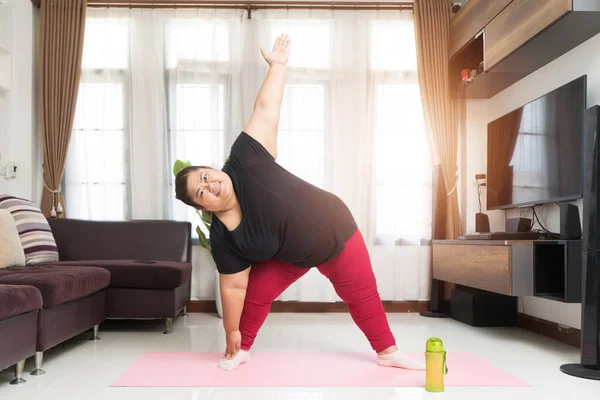 Aziatische Vrouw Vet Workout Thuis Sport Lichaamsbeweging Gewichtsverlies Recreatie Idee — Stockfoto