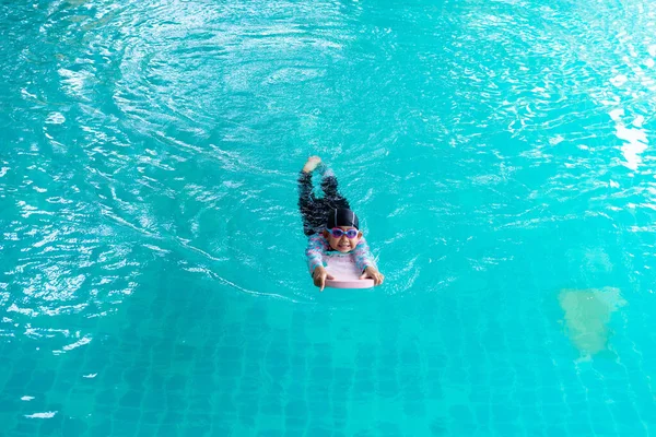 Asian Child Little Girl Swims Board Pool Swimming Lesson Idea — Photo