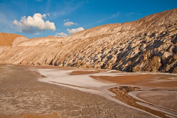 Die Abfallberge der Mine — Stockfoto