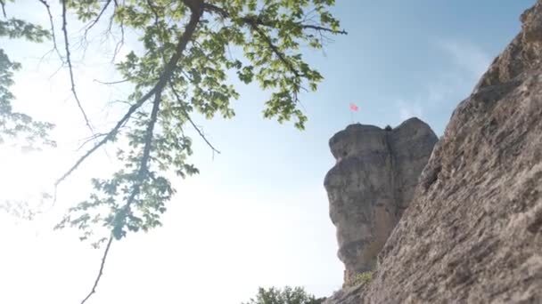 Yazın Kayalar Yeşil Dağların Panoramik Manzarası — Stok video