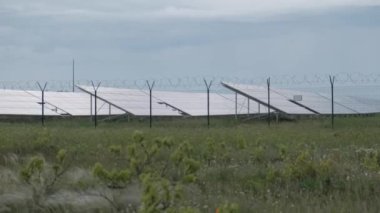  Endüstriyel ölçekte güneş panelleri