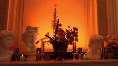 Paris baş süslemesi. 