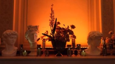 Paris baş süslemesi. 