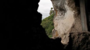  Sudak şehrindeki bir kale. Ukrayna